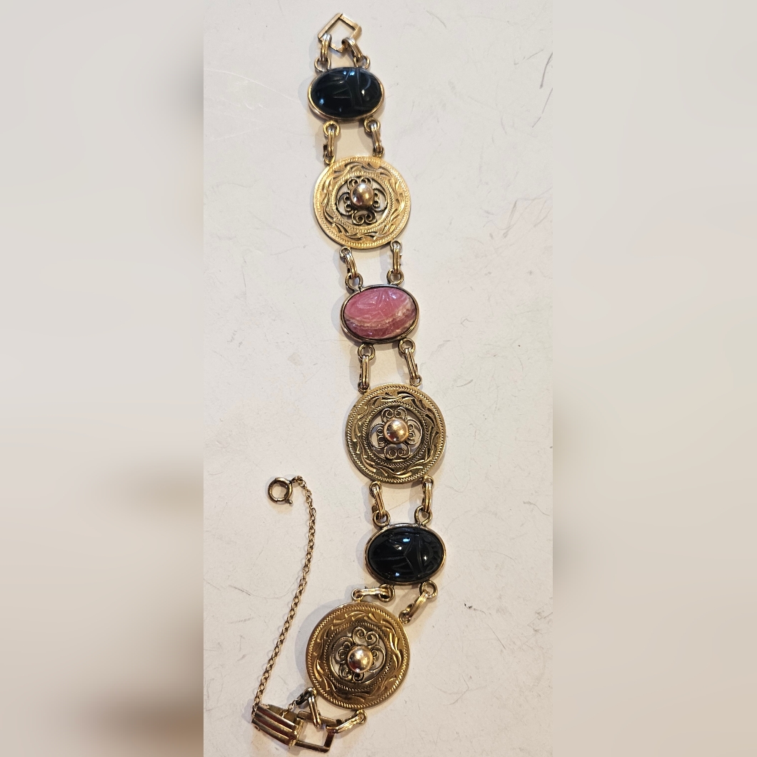 Vintage Van Dell 12k G F Scarab Medallion Bracelet 105$